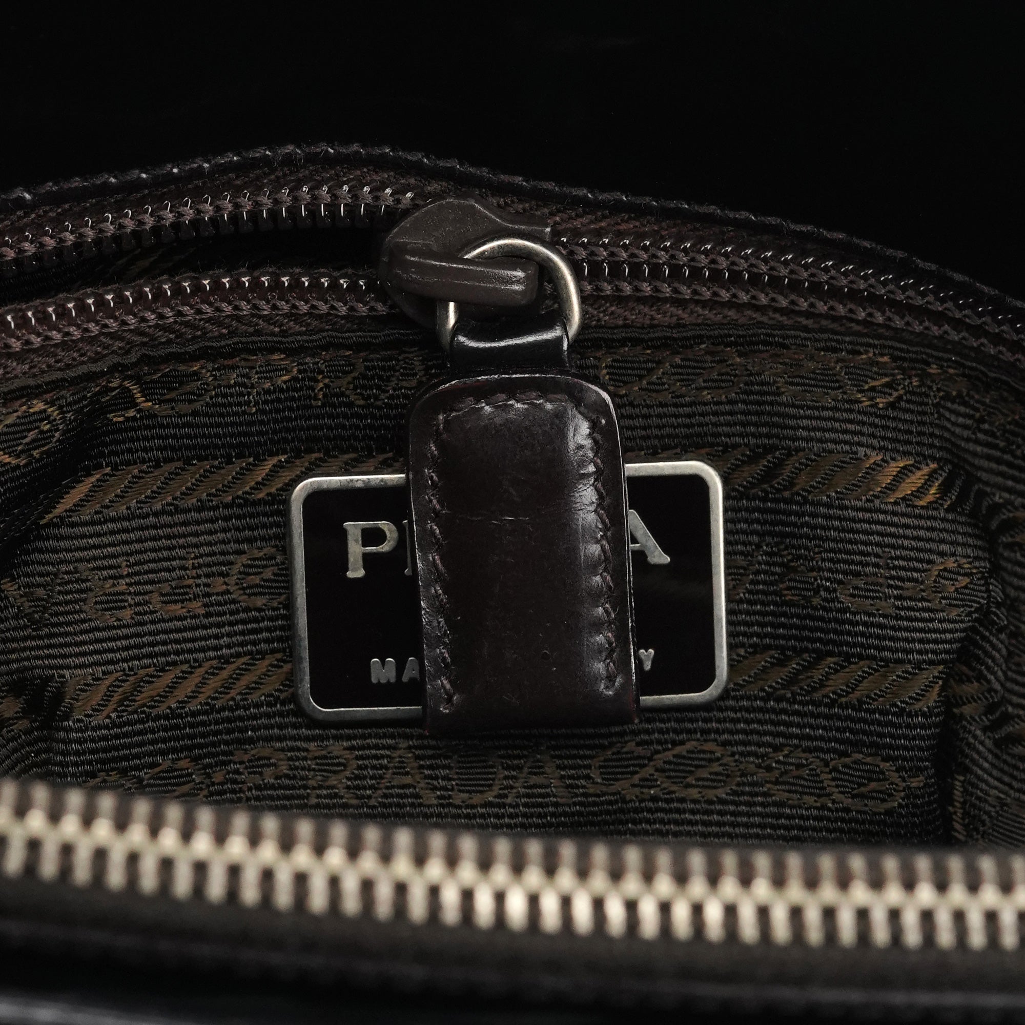 Prada B6012 Dark Brown Spazzolato Tote Bag – Rediscover Vintage
