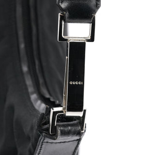 000 0602 Black Nylon Hobo Shoulder Bag