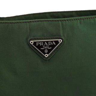 B6243 Green Tessuto City Nylon Tote Bag