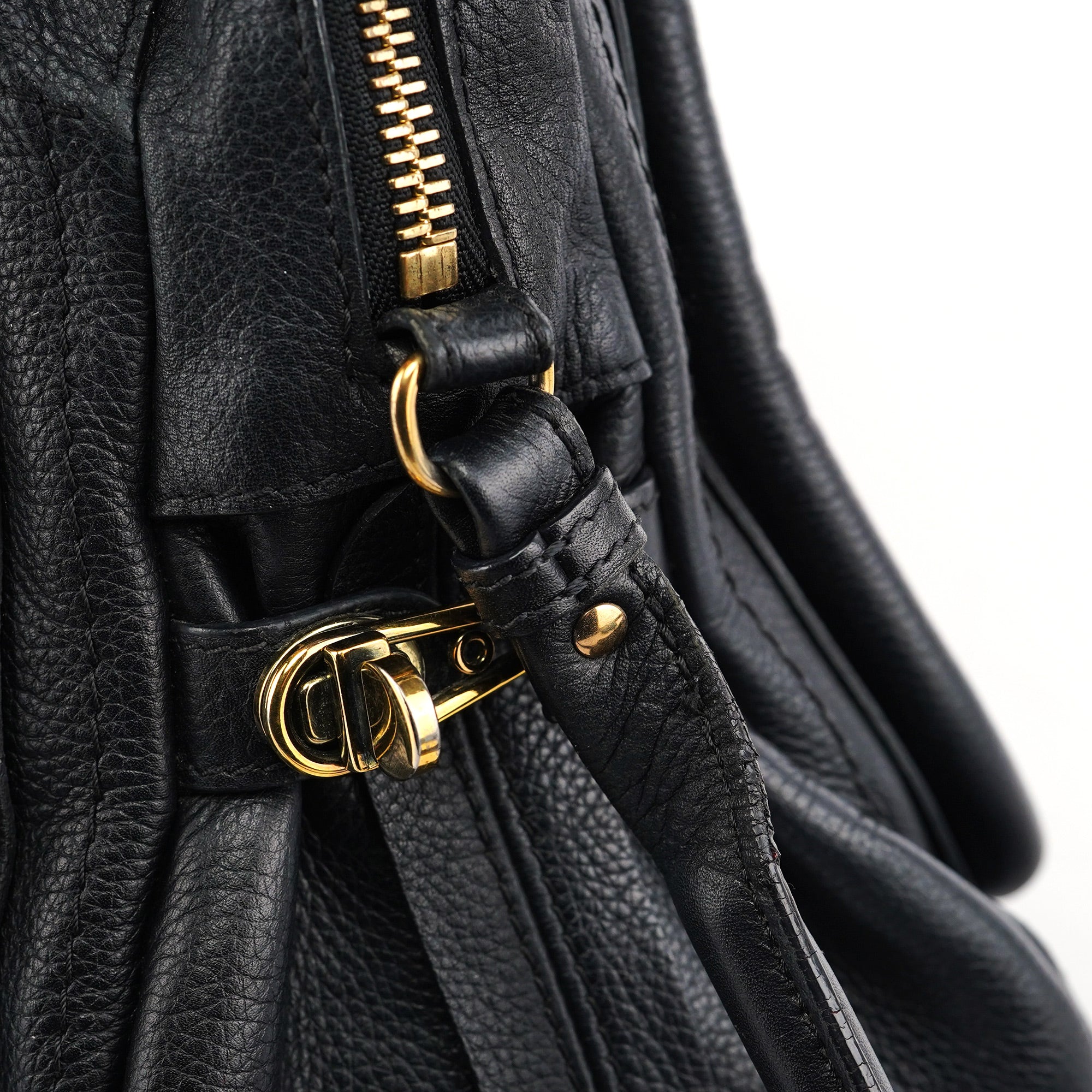 Black Leather Paraty 2-Way Shoulder Bag