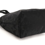Foldbar Shopper tote i sort Signature canvas