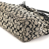 F13068 Hamptons tote i gråt og sort Signature canvas
