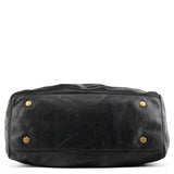Borsa Twisted Q Baby Aidan in pelle nera