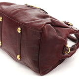 Classic Q 2-Way Bag aus bordeauxrotem Leder