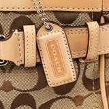 8K06 Hamptons tote i beige Signature canvas og cognacfarvet læder