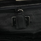 B7052 Schoudertas van zwart Tessuto nylon met framesluiting