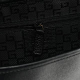 001 3824 Jackie Schultertasche aus schwarzem Leder