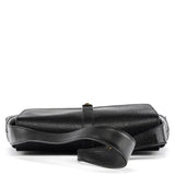 001 3824 Jackie Schultertasche aus schwarzem Leder