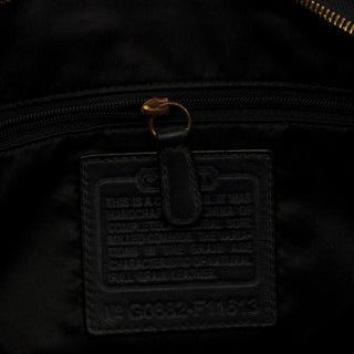 F11613 Black Pebbled Leather Turnlock Shoulder Bag