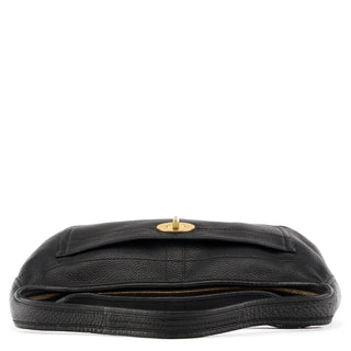 F11613 Black Pebbled Leather Turnlock Shoulder Bag