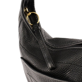 F11613 Black Pebbled Leather Turnlock Shoulder Bag