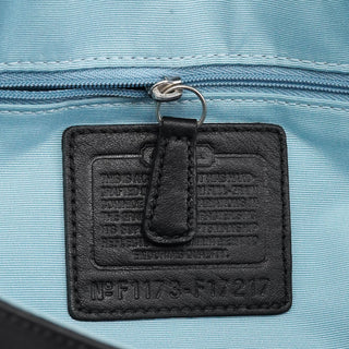 F17217 Black Leather Soho Pleated Shoulder Bag