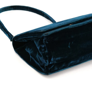 B7595 Deep Blue Velluto Righe Shoulder Bag