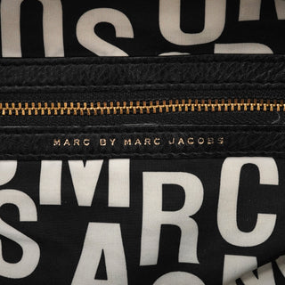 Black Leather Classic Q 2-Way Bag