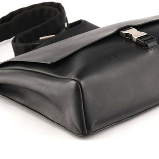 Fall 1999 Black Leather Buckle Shoulder Bag