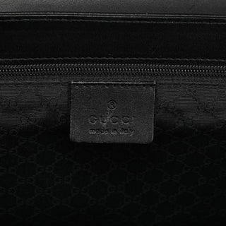 90643 Black Leather Turnlock Shoulder Bag