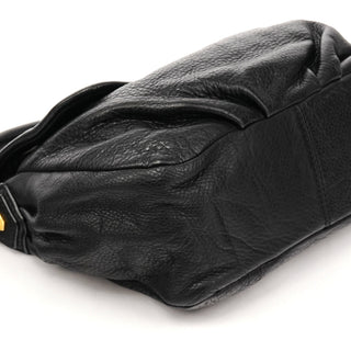 Black Leather Classic Q 2-Way Bag