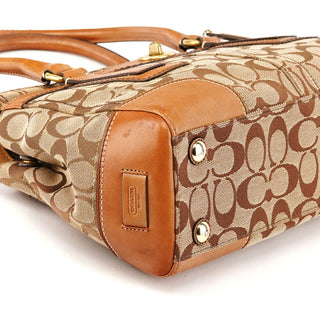 11062 Beige Tan Signature Turnlock Tote Bag