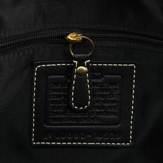 10528 Black Pebbled Leather Hamptons Tote Bag