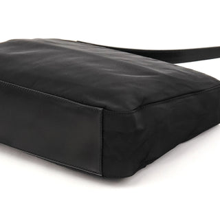 B9230 Black Tessuto Spazzolato Nylon Shoulder Bag