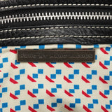 Crossbodytaske med klap i sort læder