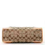 F08K06 Beige Tan Signature Hamptons Tote Bag