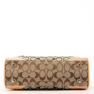 F08K06 Beige Tan Signature Hamptons Tote Bag