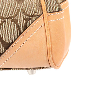 F08K06 Beige Tan Signature Hamptons Tote Bag