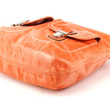 19768 Multi-Pocket 2-Way Bag aus orangefarbenem Leder
