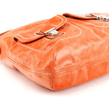 19768 Multi-Pocket 2-Way Bag aus orangefarbenem Leder