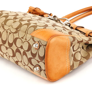 8K06 Beige Tan Signature Hamptons Tote Bag