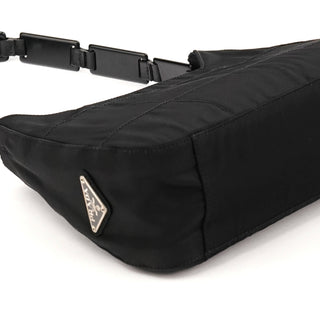 B8362 Black Tessuto Impuntu Plastic Chain Shoulder Bag