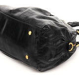 Twisted Q Baby Aidan 2-Way Tasche aus schwarzem Leder
