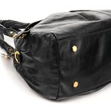 Twisted Q Baby Aidan 2-Way Tasche aus schwarzem Leder