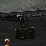Clutch tote i grønt Saffiano læder