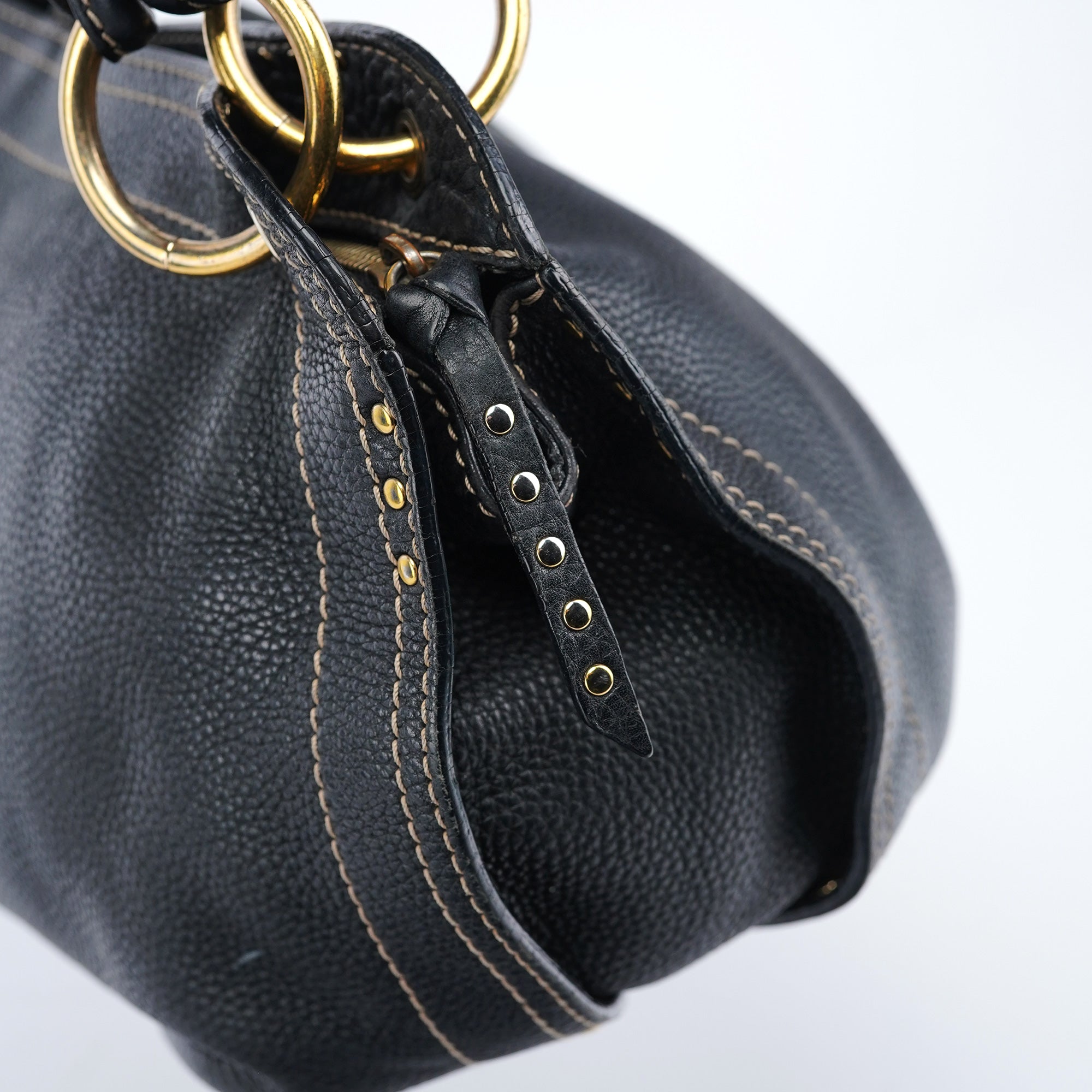 Celine Bittersweet Schultertasche aus schwarzem Leder