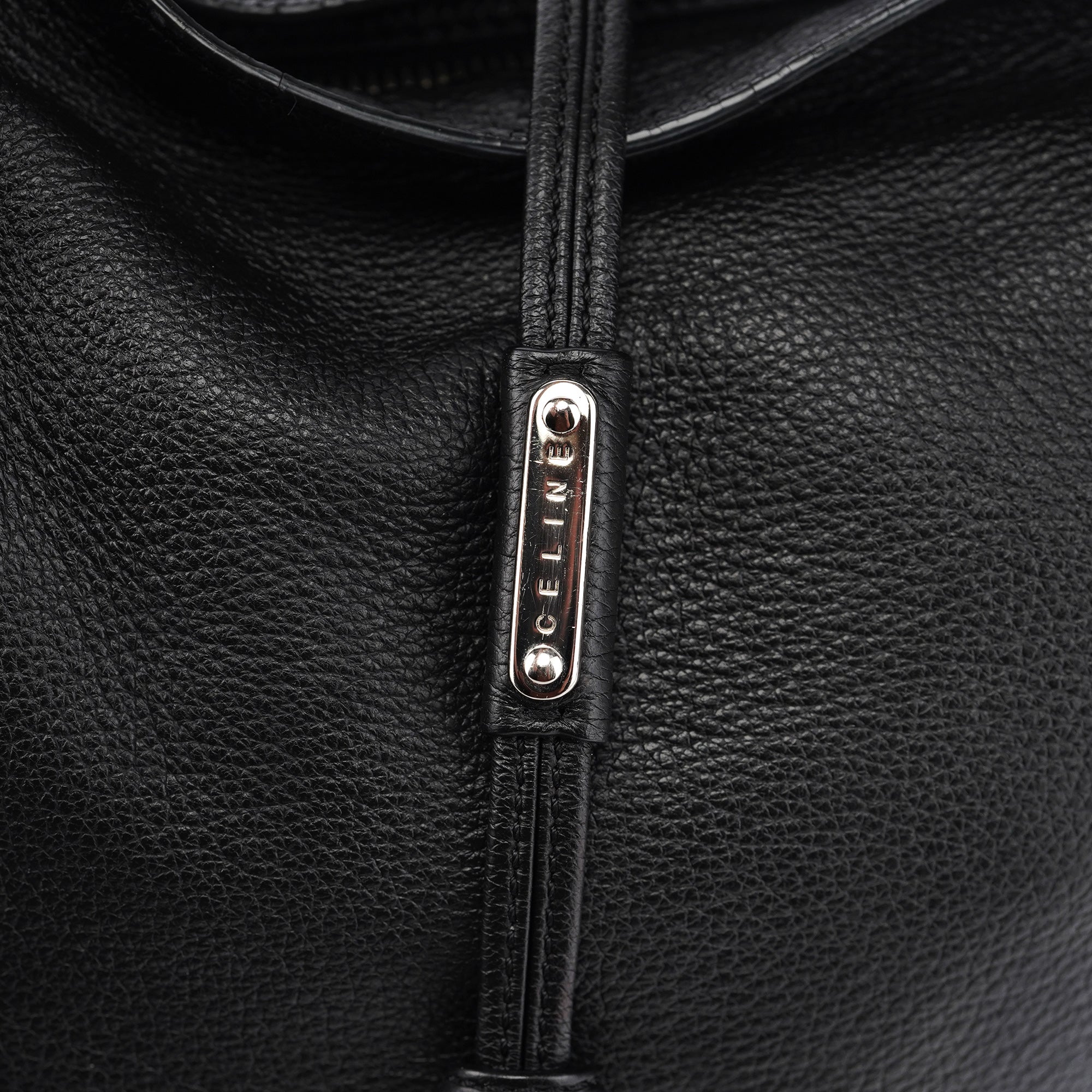 Celine Bittersweet Schultertasche aus schwarzem Leder