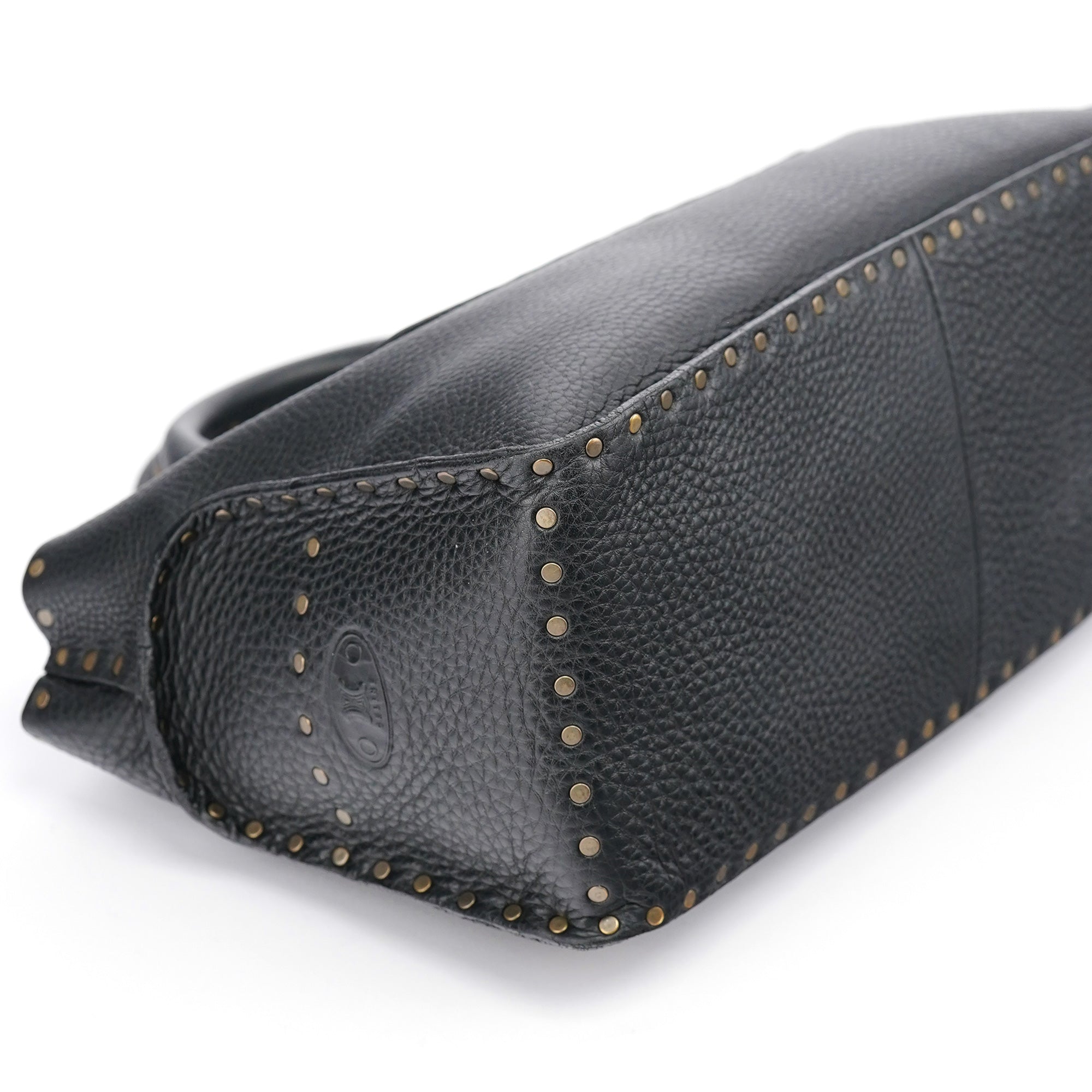 Celine Sac cabas Boogie clouté en cuir noir