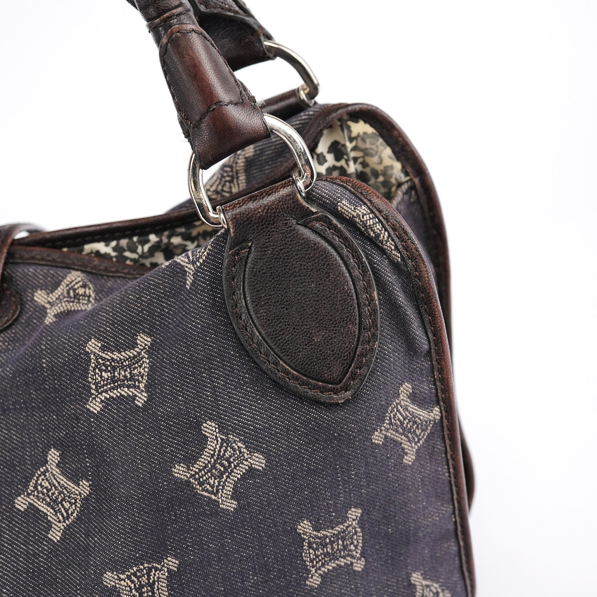 Celine Bittersweet Schultertasche aus Monogramm-Denim