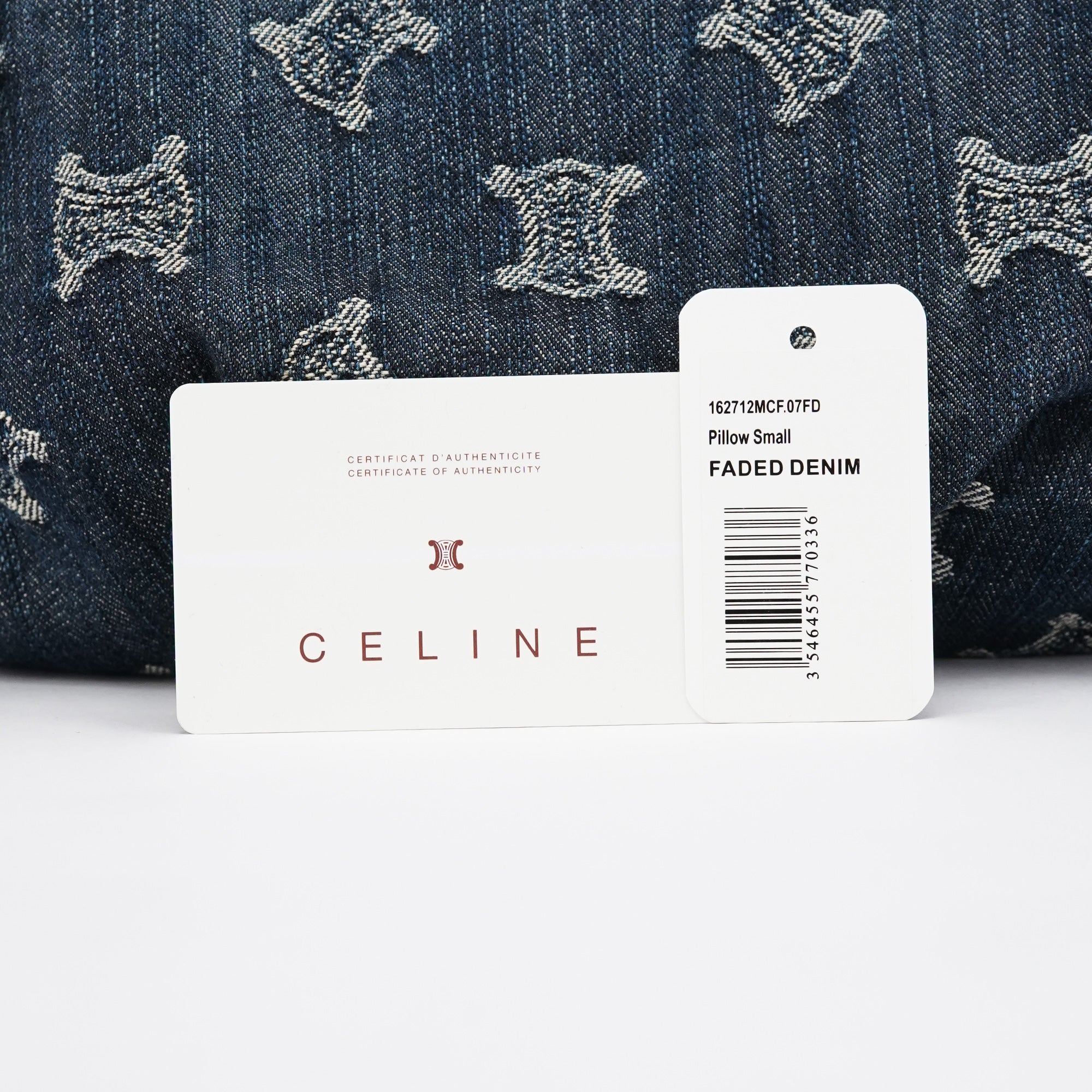 Celine Sac deux portés Pillow en denim monogramme dégradé