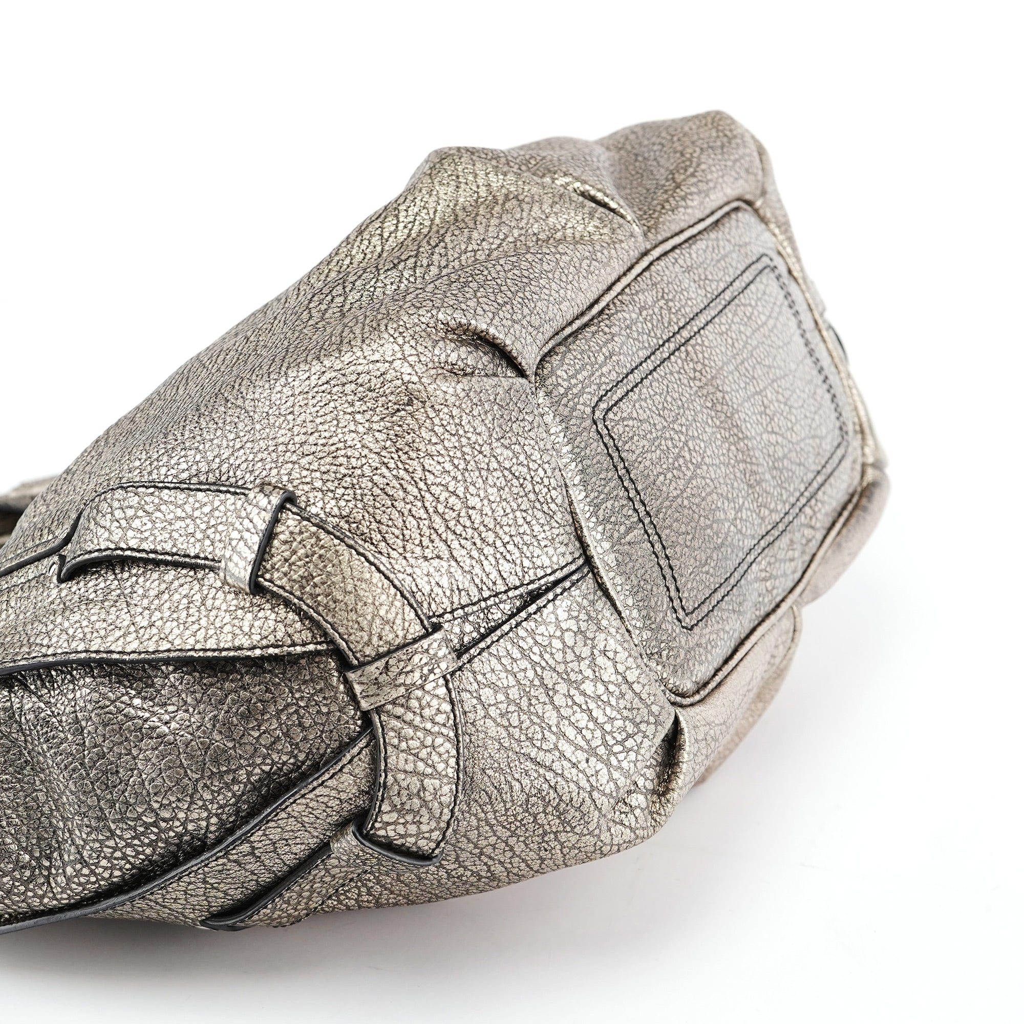 Celine Bittersweet Schultertasche aus Metallic-Leder