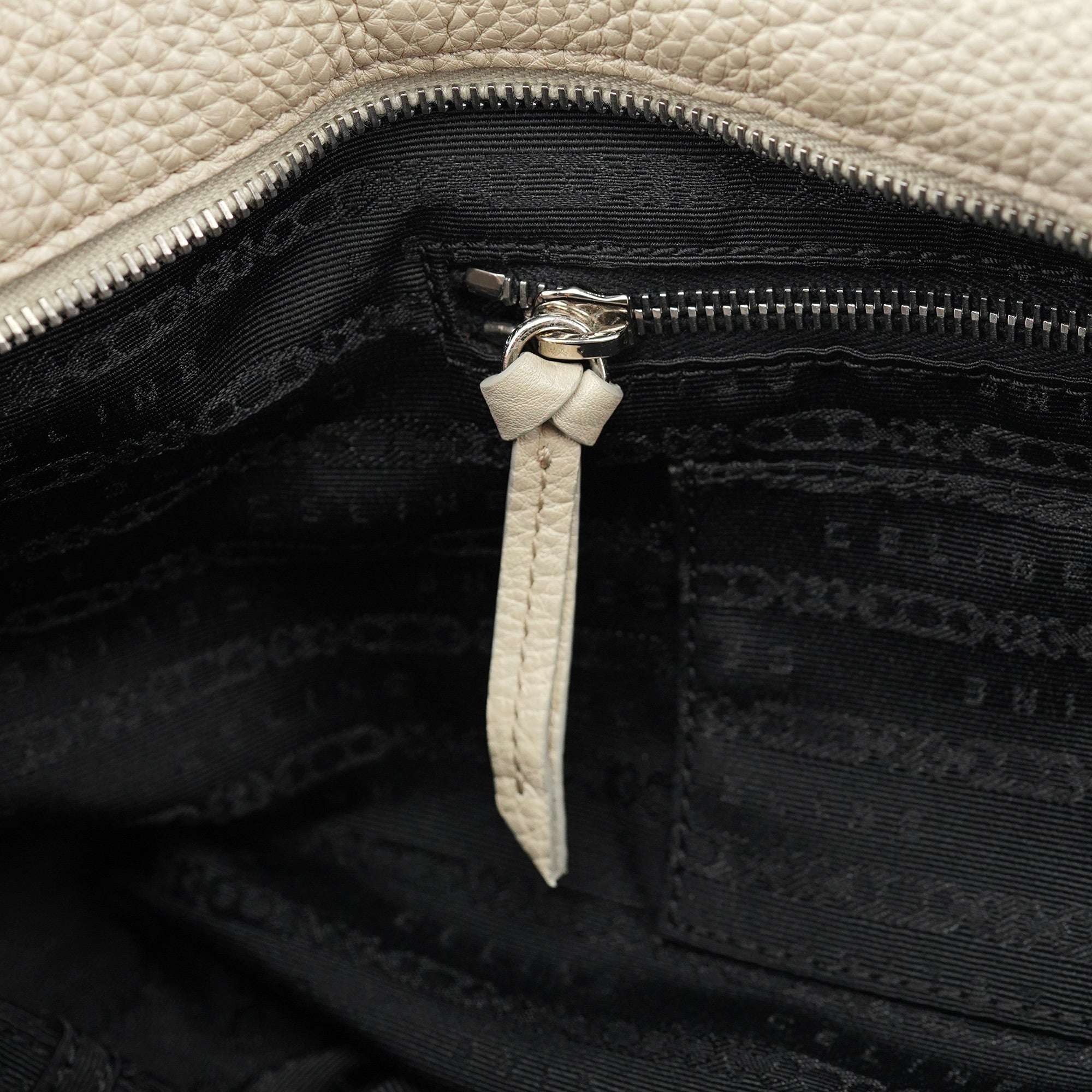 Celine Sac hobo Bittersweet en cuir blanc