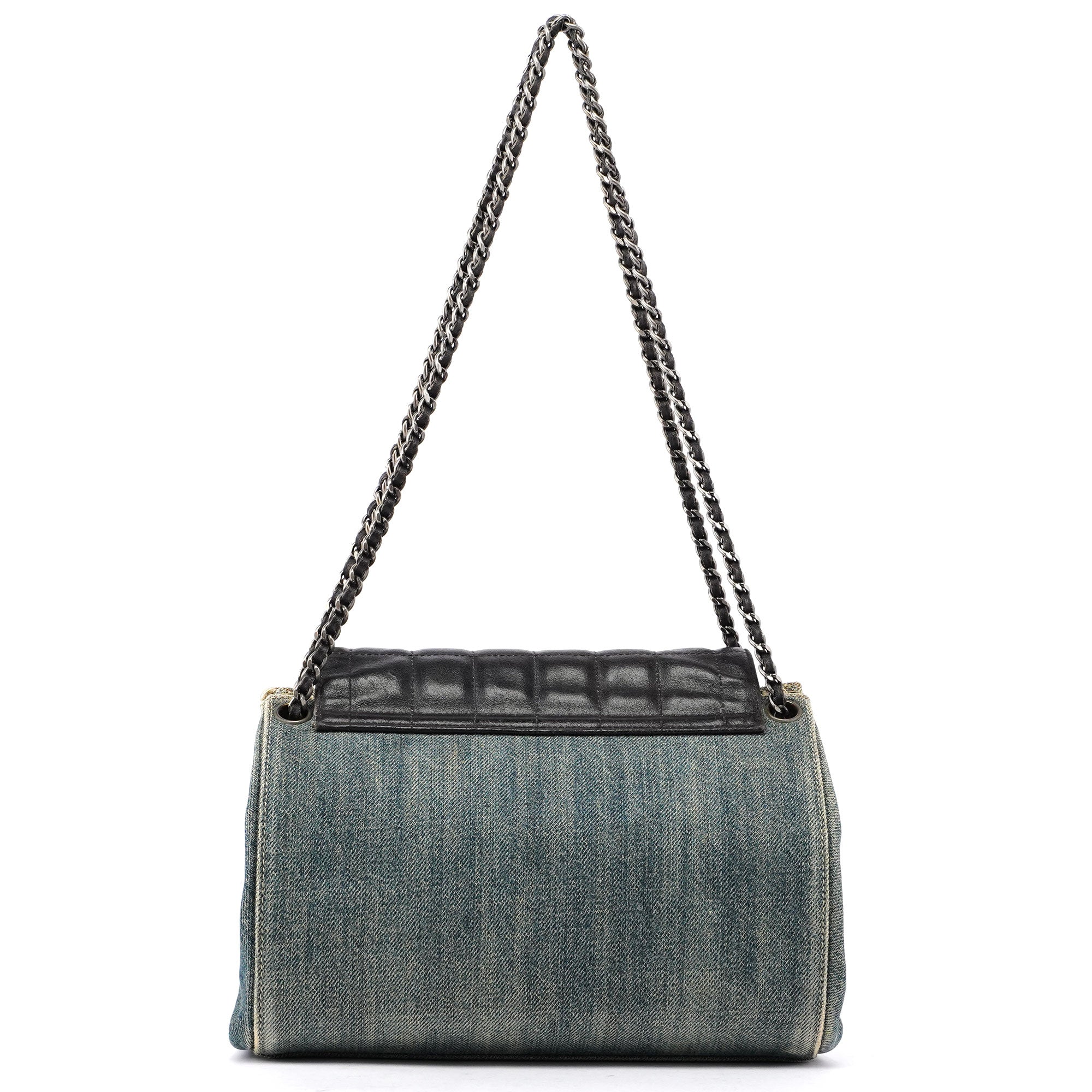 Chanel Sac 2.55 en denim bleu marine et cuir marron