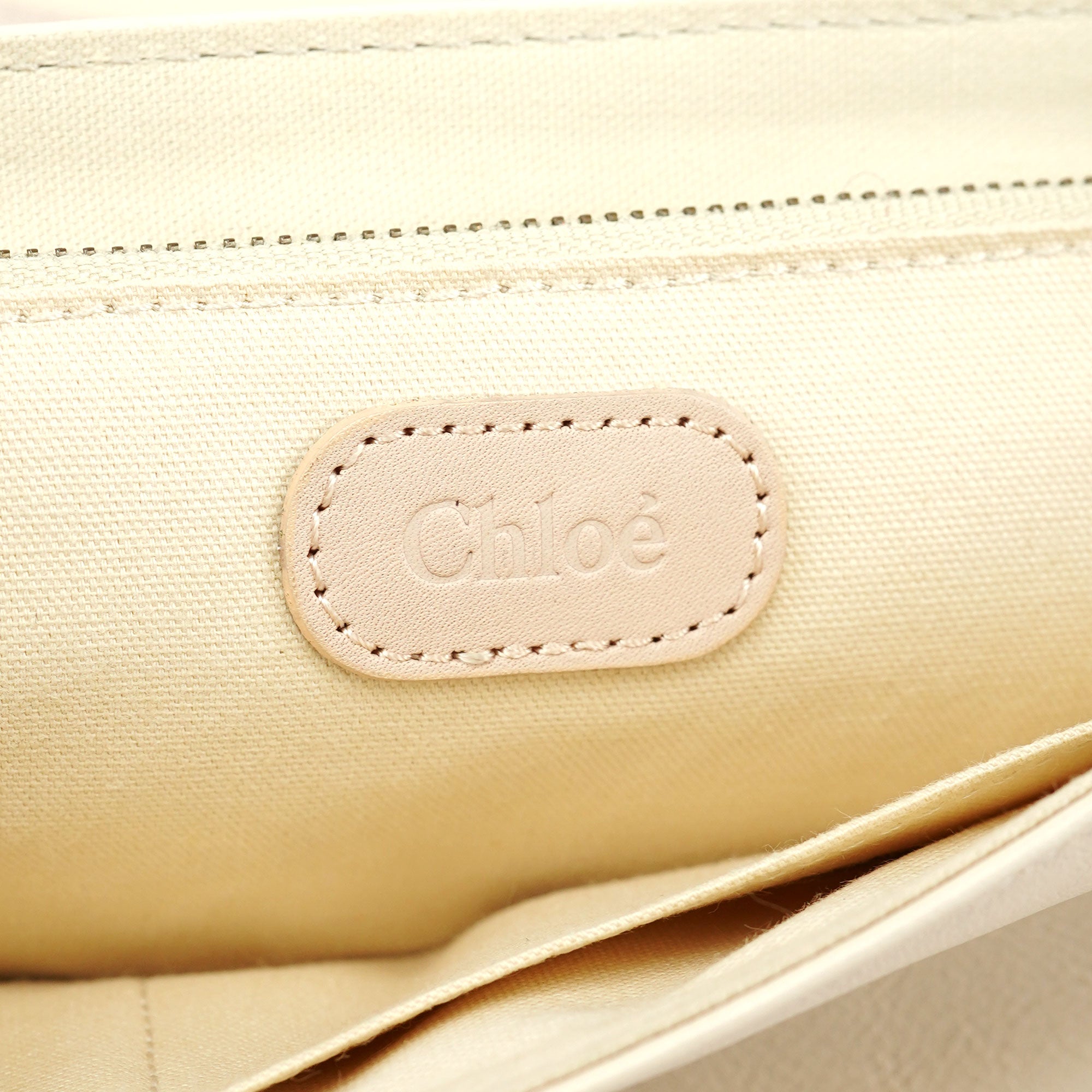 Chloé Sac hobo en cuir d'agneau beige