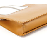 Chloé Schultertasche mit Metallhenkel aus Leder in Beige