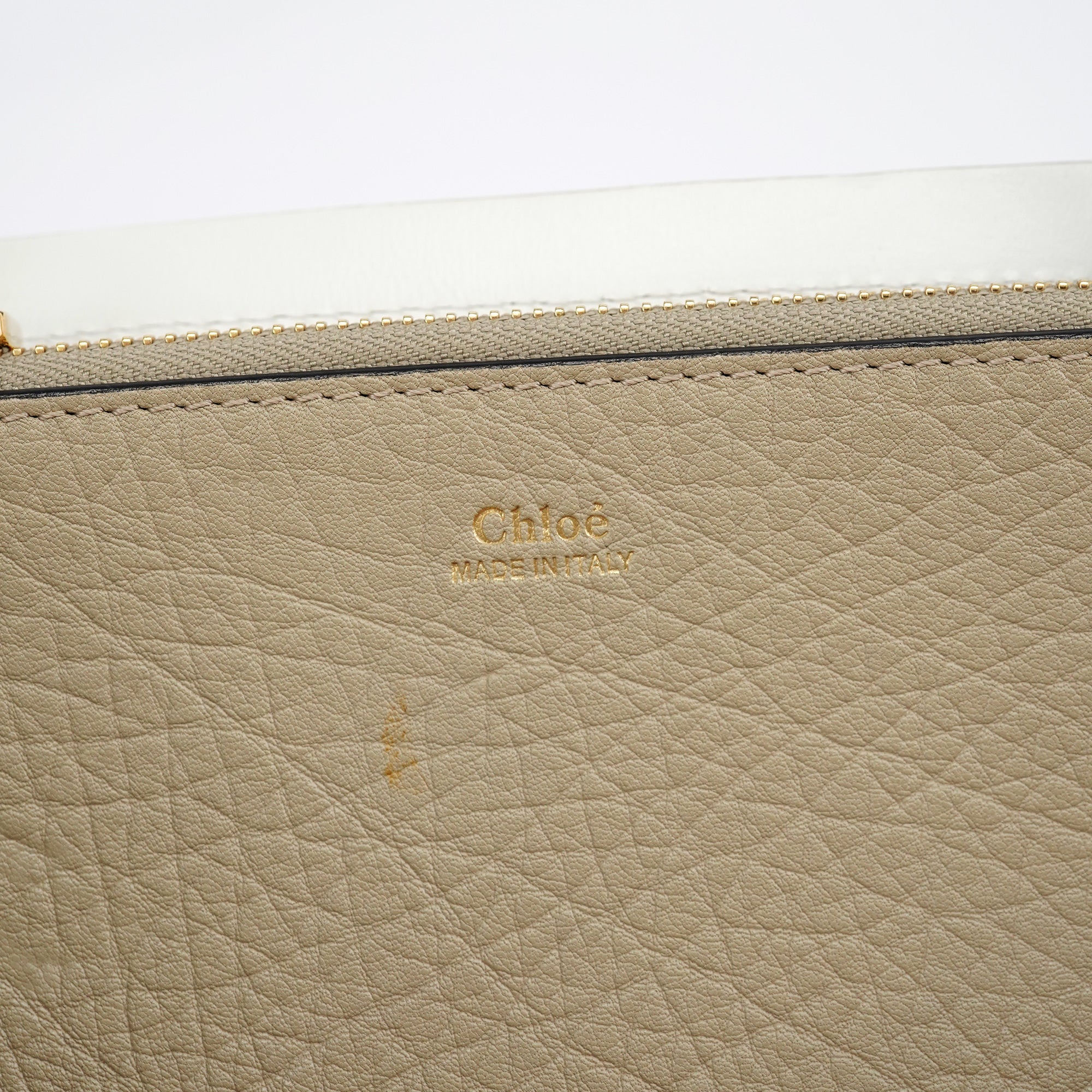 Chloé Sac cabas à fermoirs tournants en cuir beige et blanc