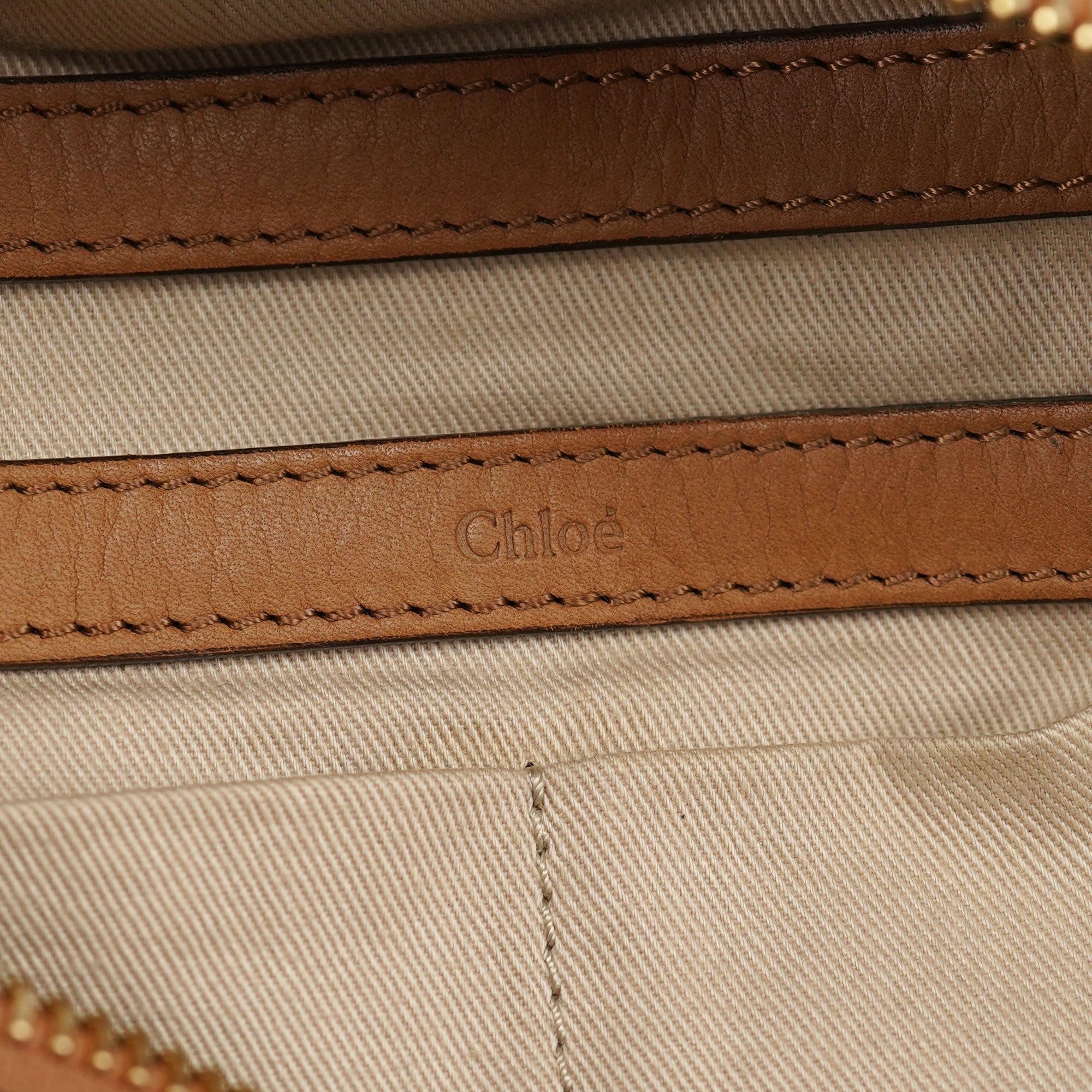 Chloé Sac cabas Knot en cuir noir brillant
