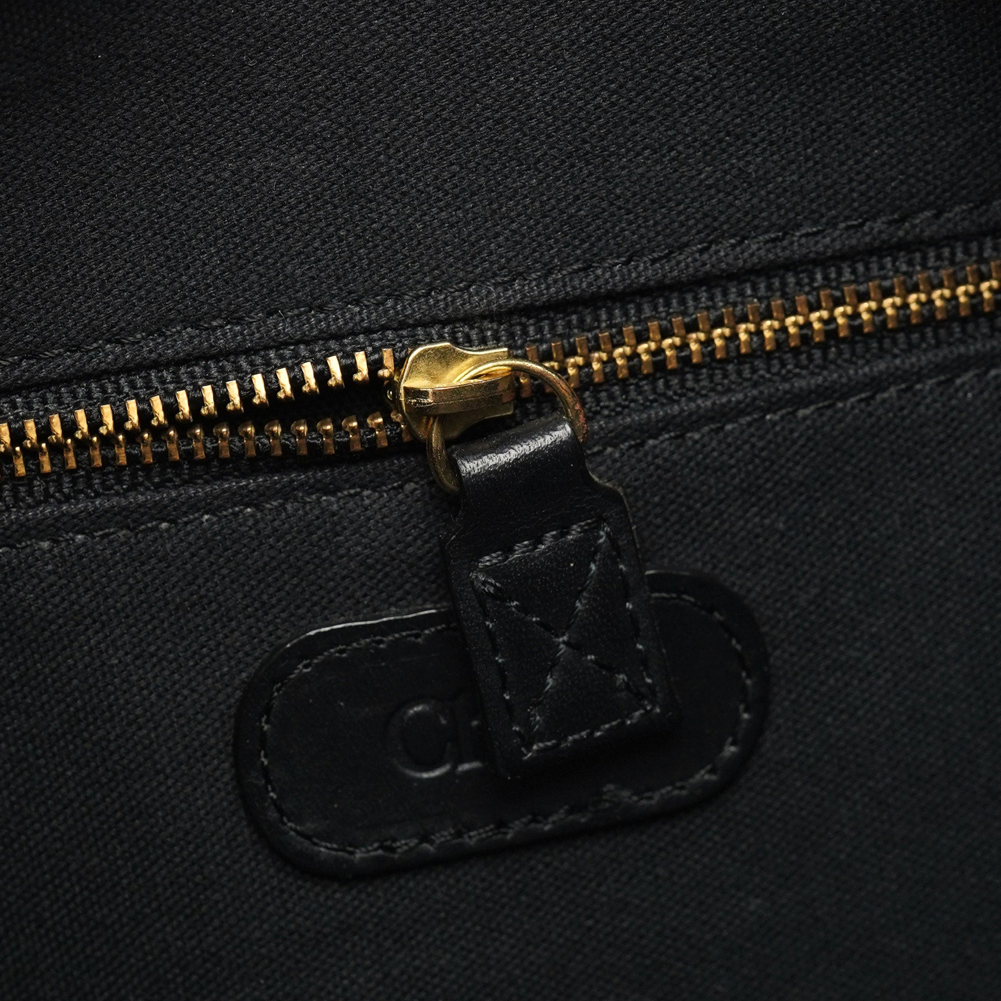 Chloé Black Leather C Shoulder Bag