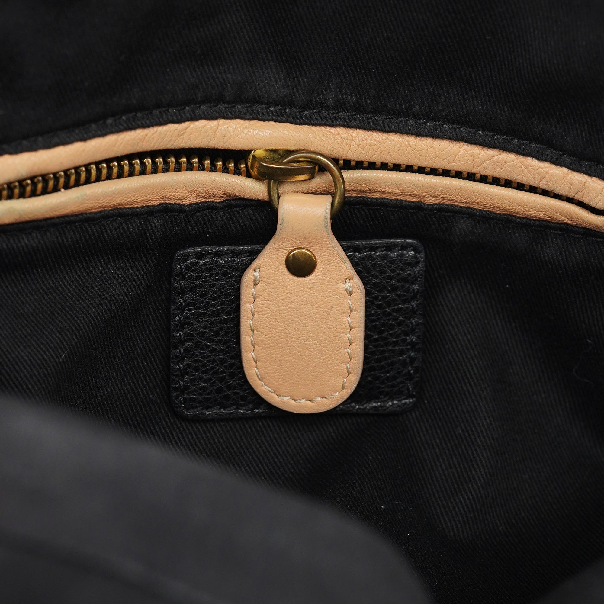 Chloé Paraty 2-Way Schultertasche aus schwarzem Leder