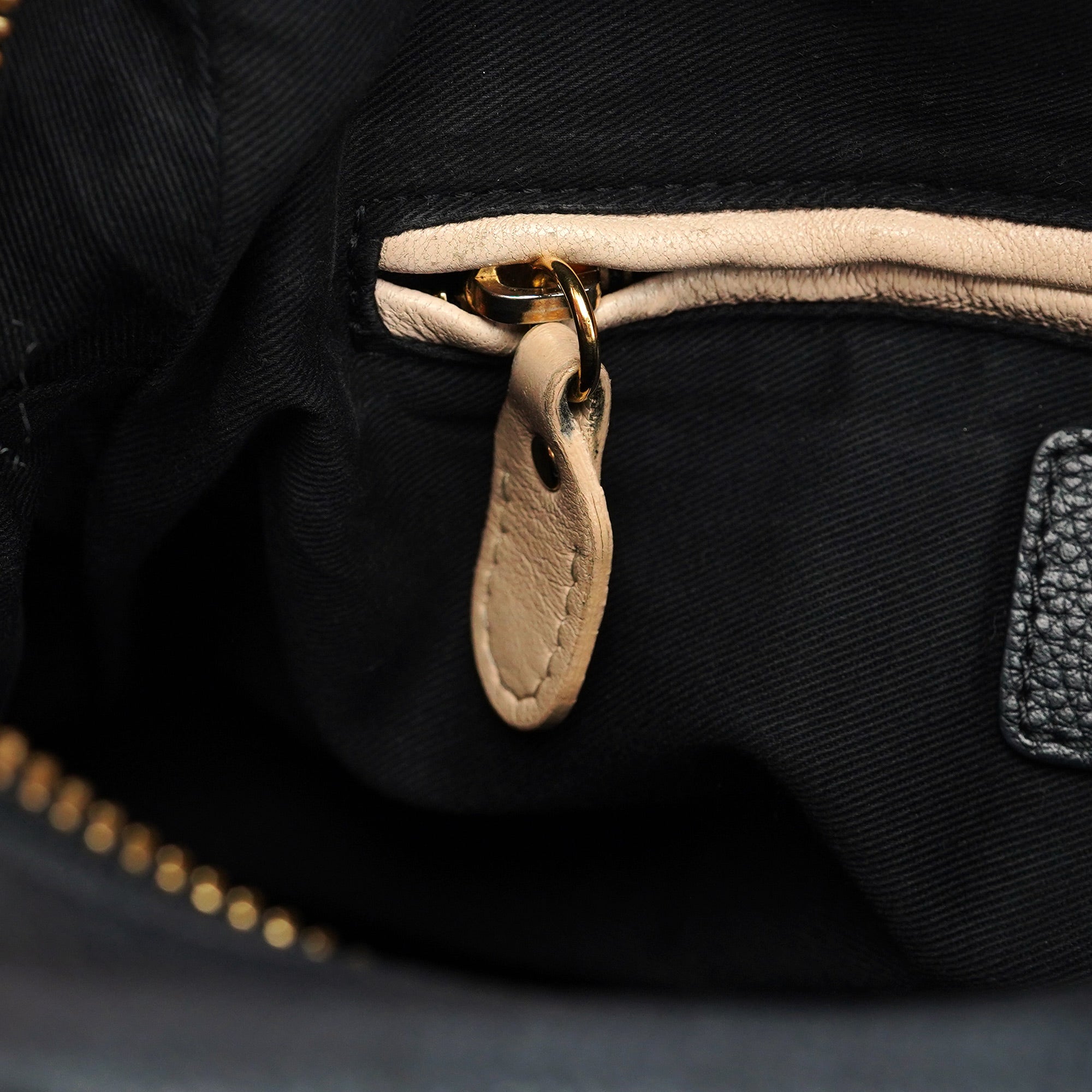 Chloé Paraty 2-Way Schultertasche aus schwarzem Leder